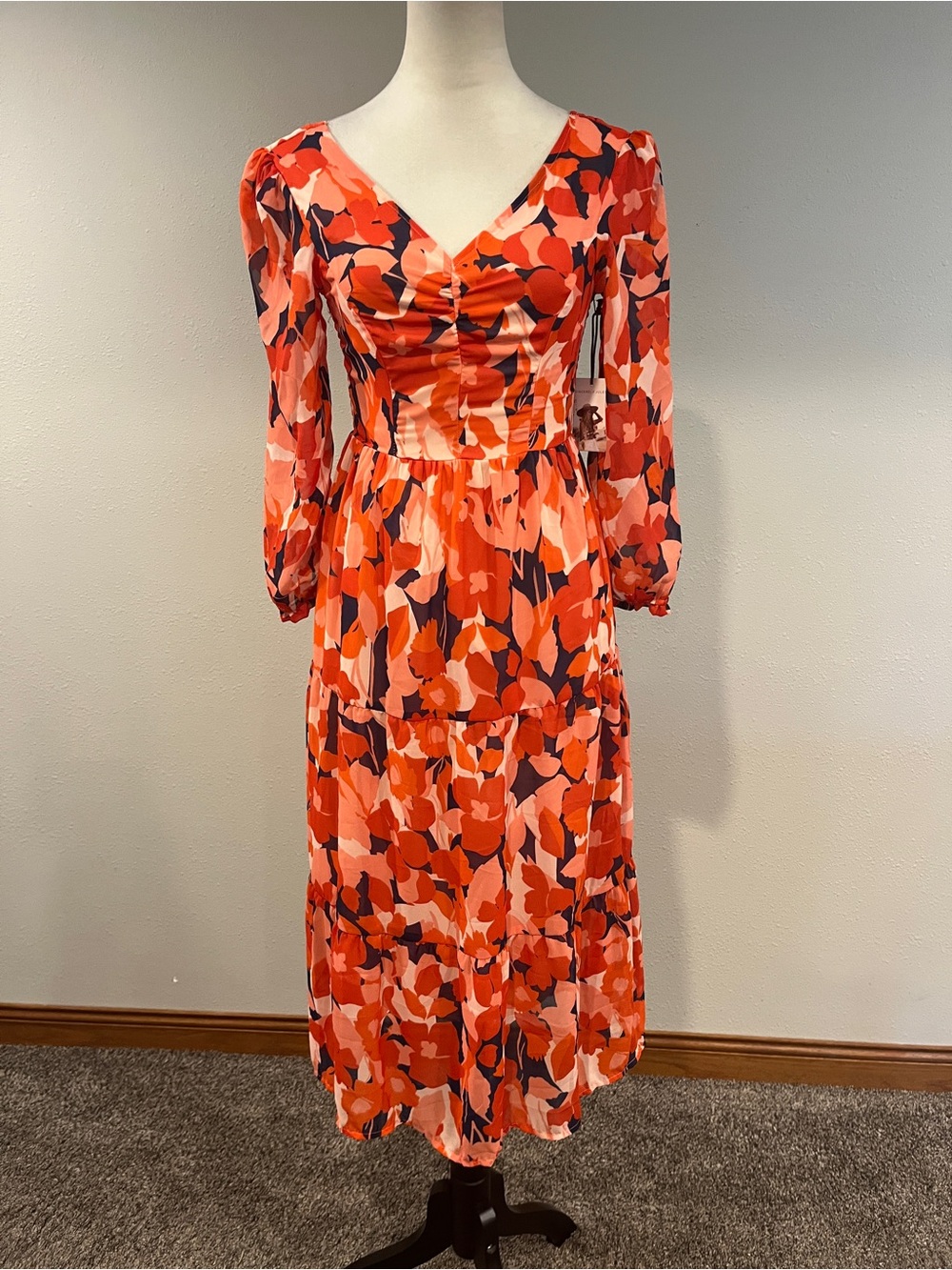 Floral V-Neck Long Sleeve Midi Dress size Extra small
